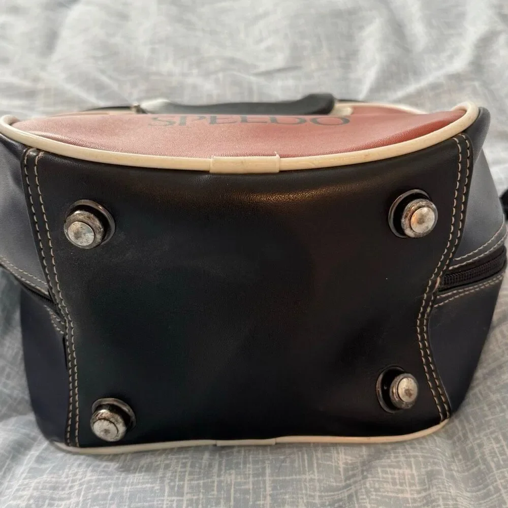 Vintage Speedo Zippered Carry Case w/ Handle & Footed Base